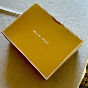 Michael Kors Camel heels